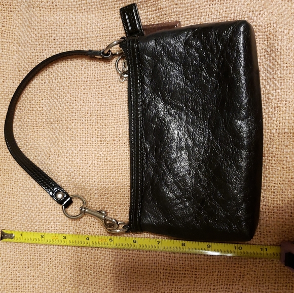Coach Wristlet - Picture 4 of 6
